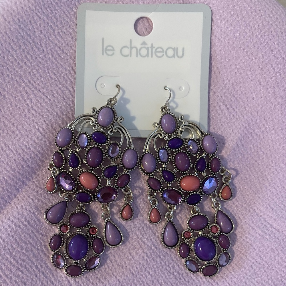 Le chateau earrings never worn kept in jewellery box